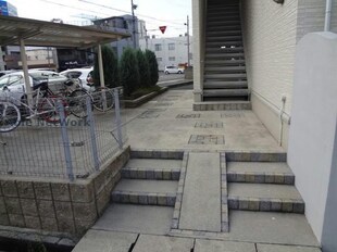 セレッソ（春見町）の物件外観写真